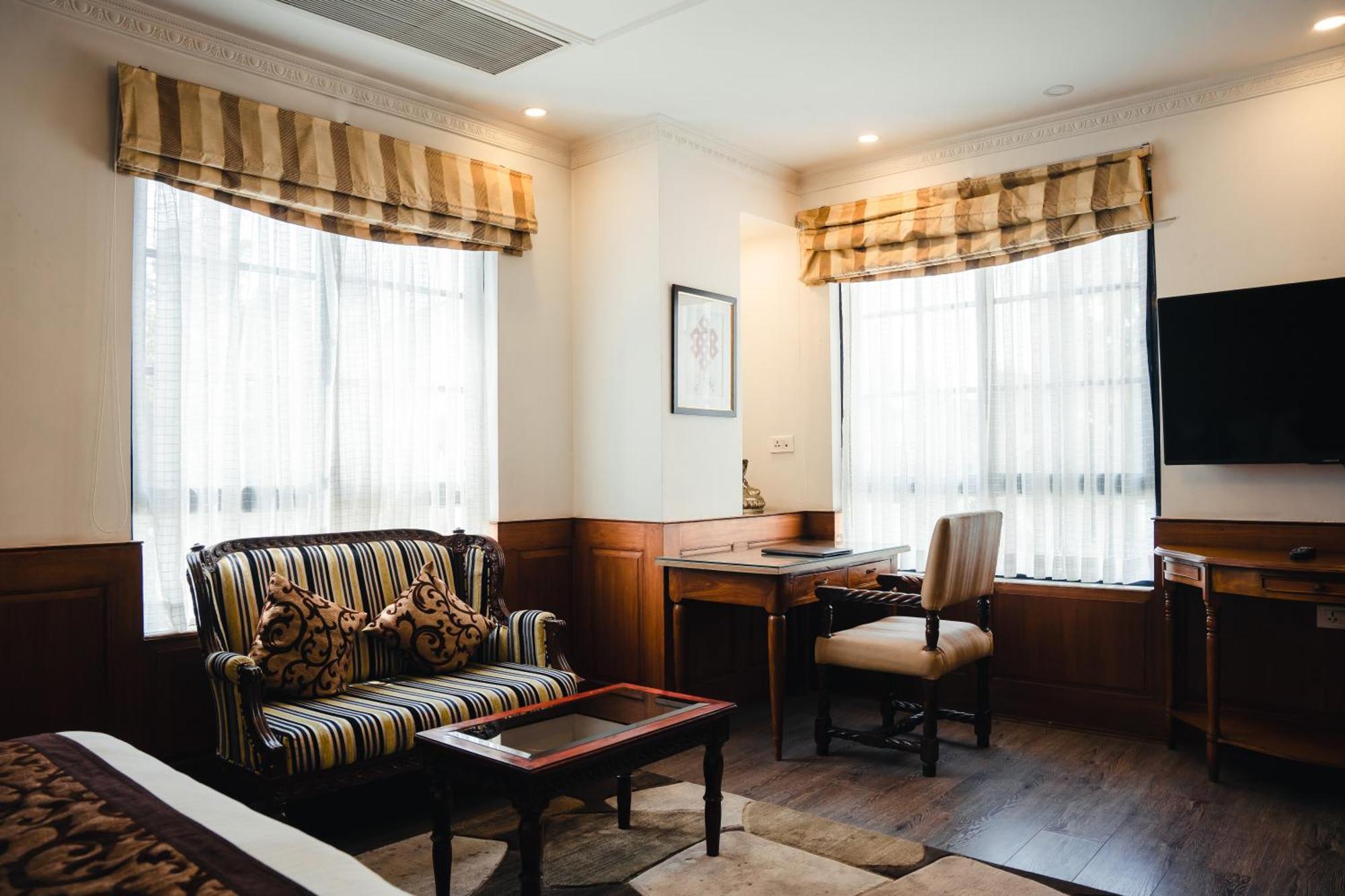 Maya Manor Boutique Hotel By Kgh Group Katmandu Dış mekan fotoğraf